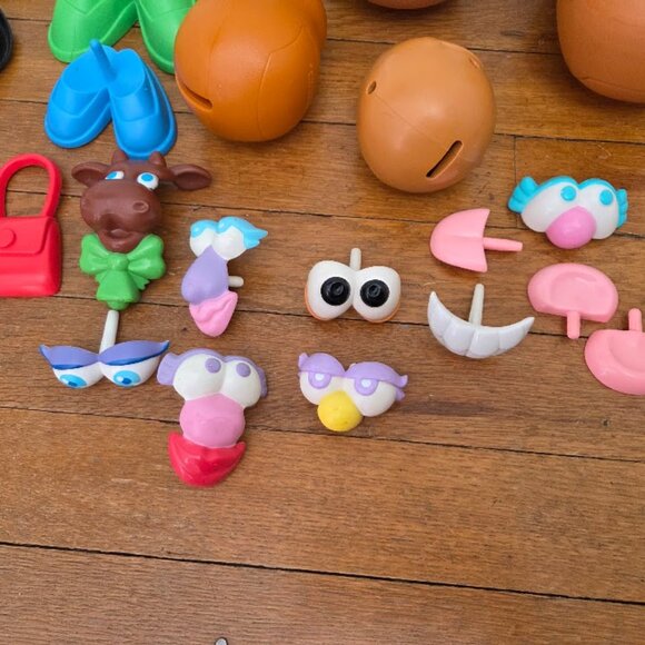 Hasbro Vintage Mr/Mrs Potato Head Accessories Lot - Picture 3 of 9